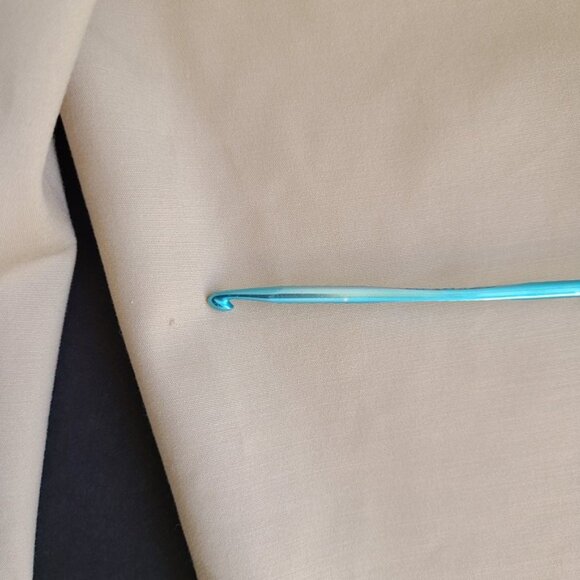 NWT Women's Beige Office Pants 16 Boutique Essentials Trousers Straight - Picture 12 of 12